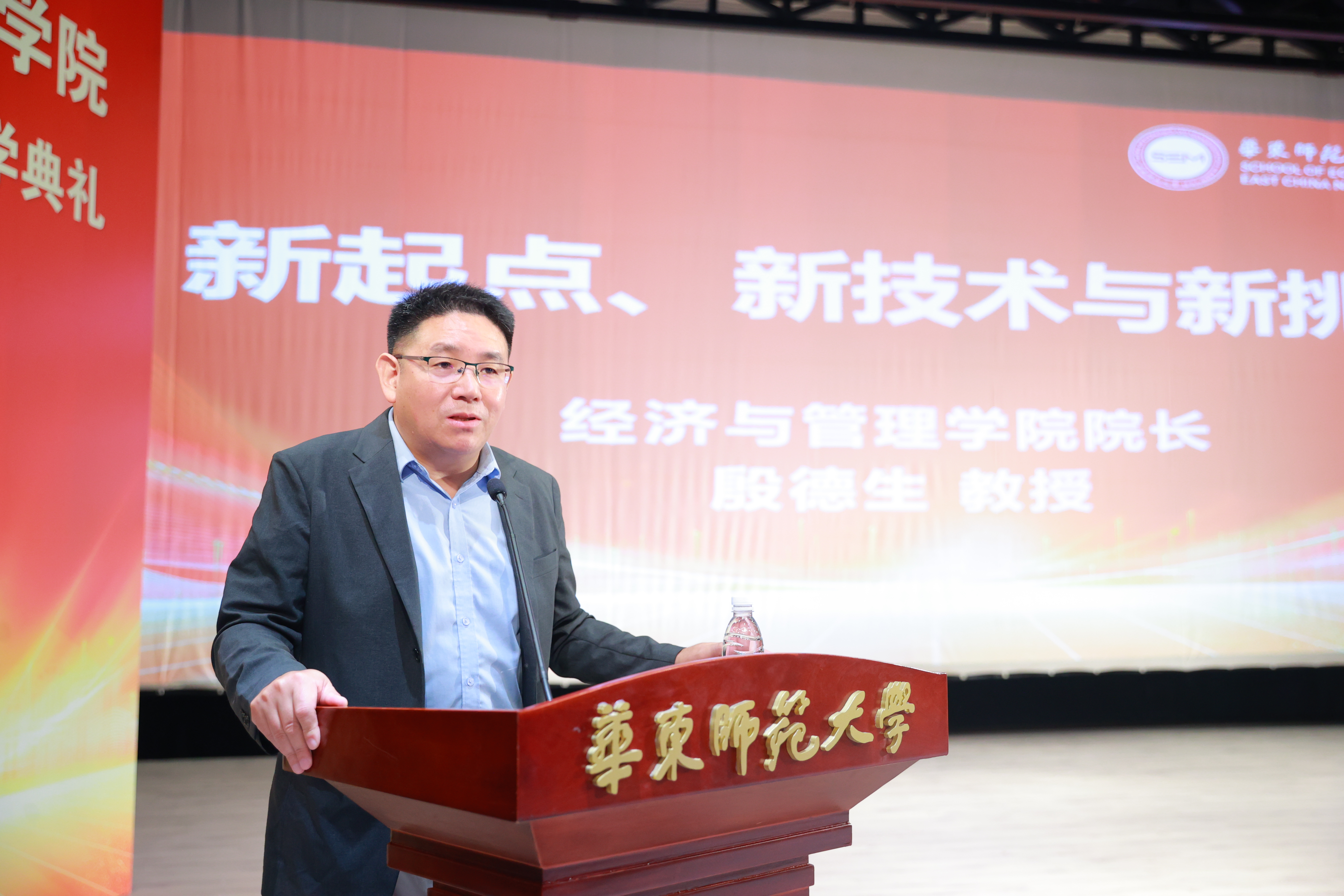 AI7I0676.JPG AI7I0669.JPG